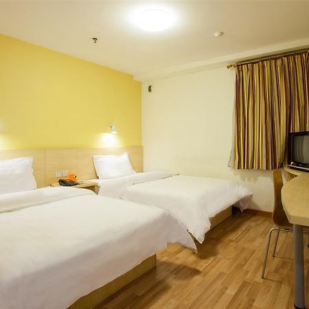 7Days Inn Guangzhou Nonglinxia Road Ouzhuang Subway Station 외부 사진