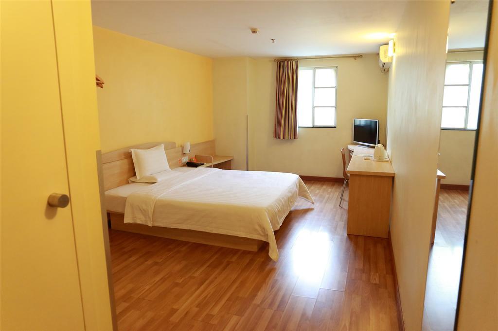 7Days Inn Guangzhou Nonglinxia Road Ouzhuang Subway Station 외부 사진